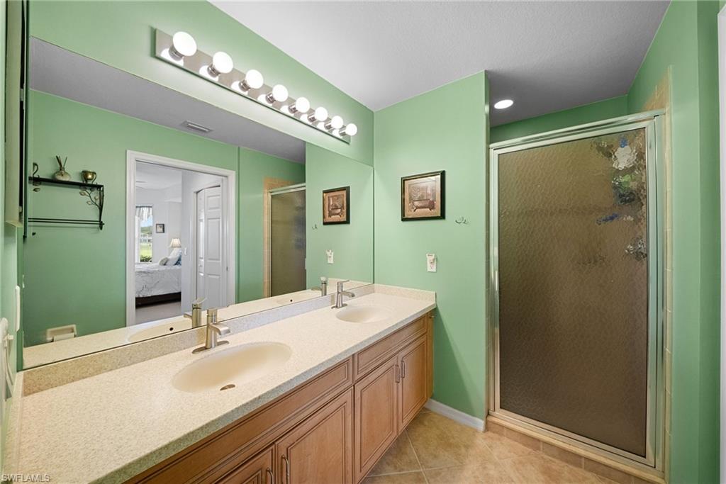 HERITAGE BAY - Residential