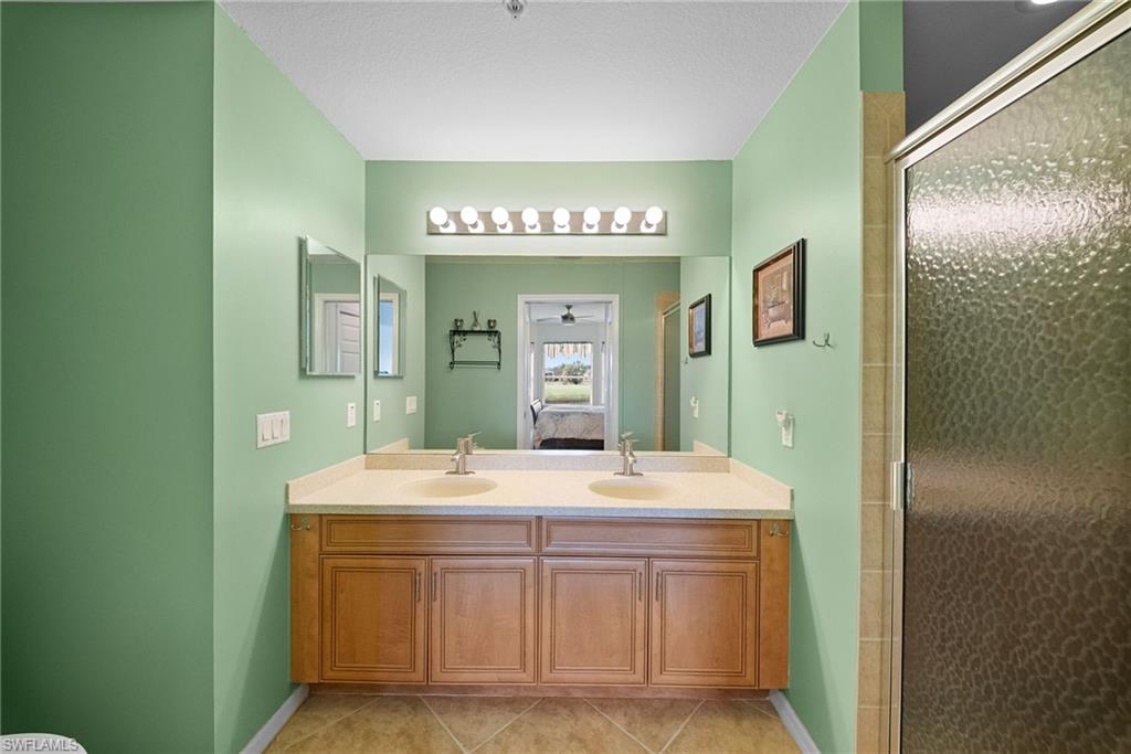 HERITAGE BAY - Residential