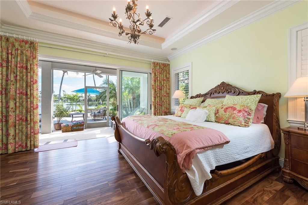 OLDE NAPLES - Residential