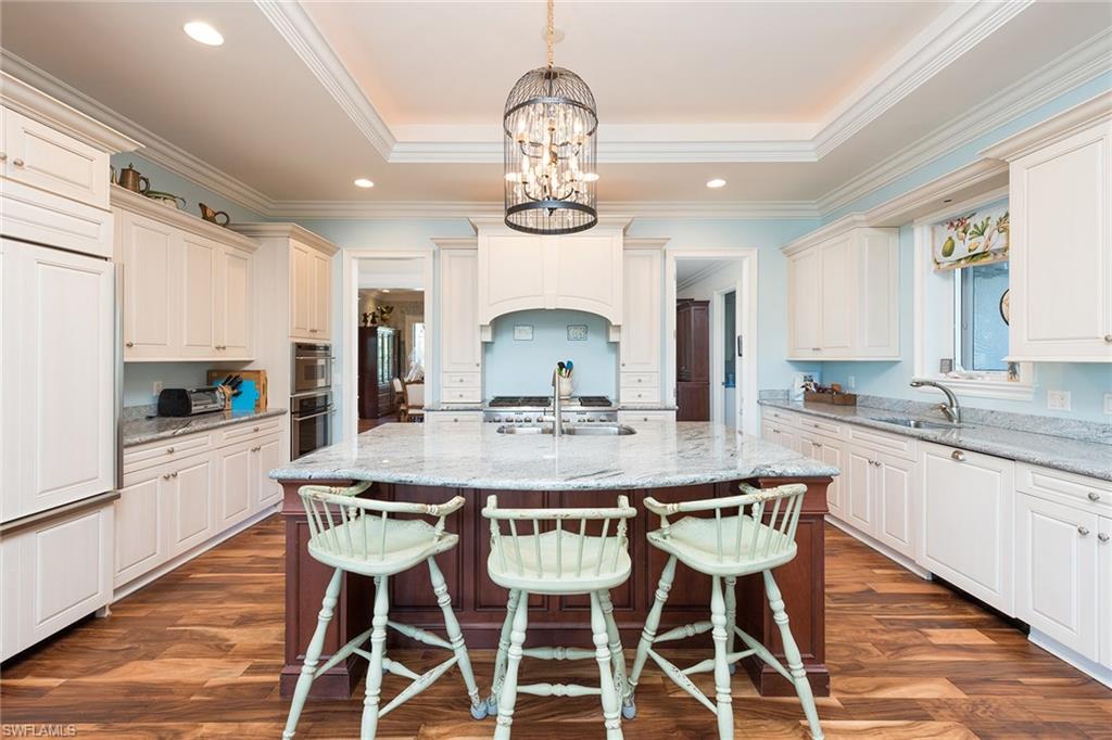 OLDE NAPLES - Residential