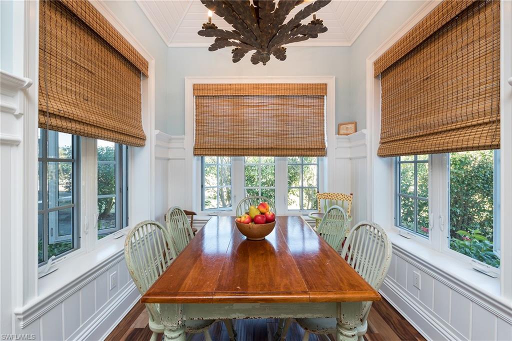 OLDE NAPLES - Residential