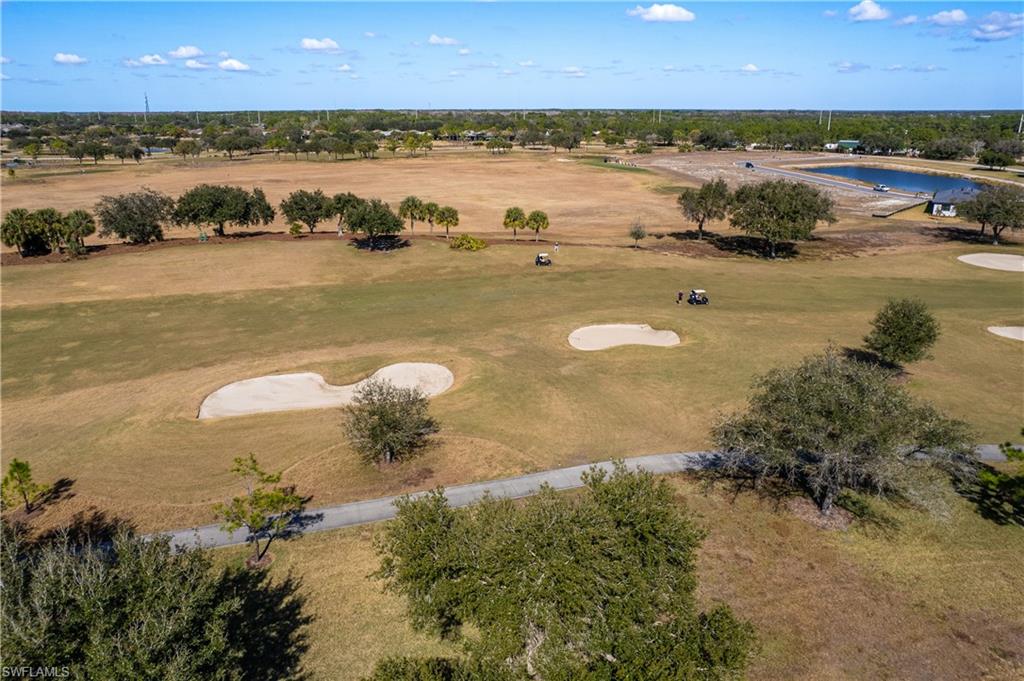 COUNTRY CLUB - Residential