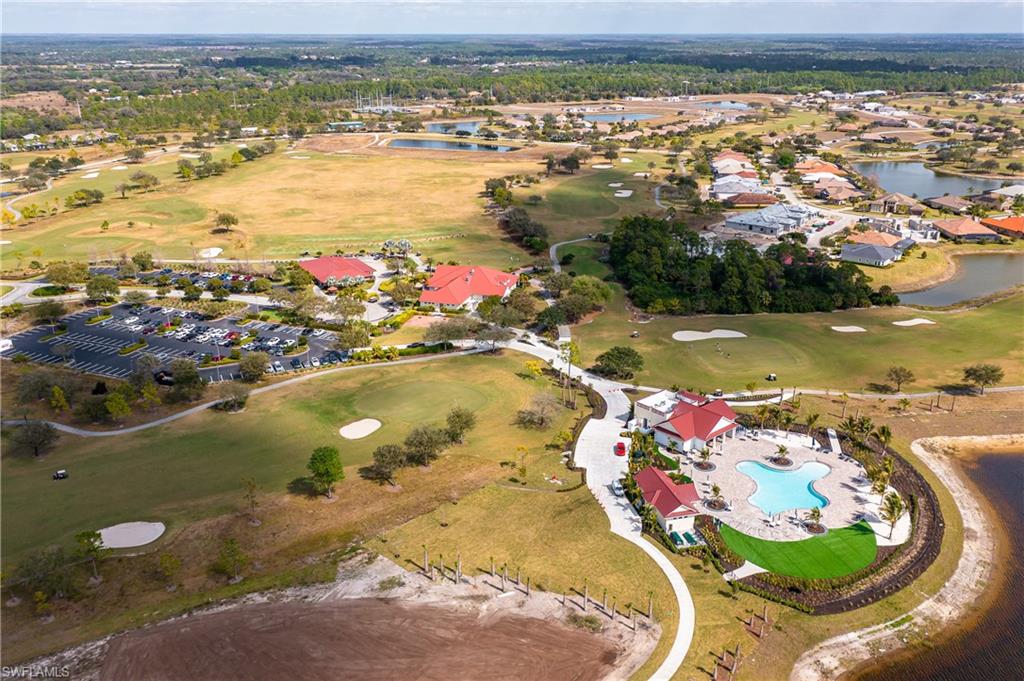 COUNTRY CLUB - Residential