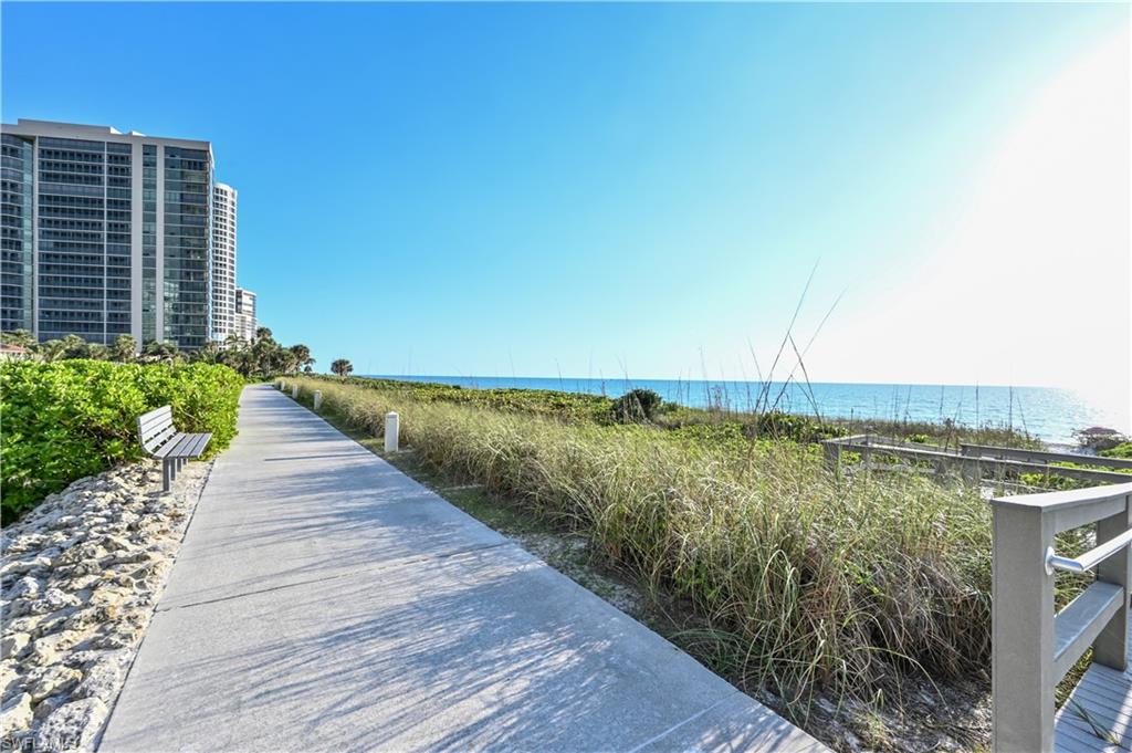 MERIDIAN CLUB - Residential