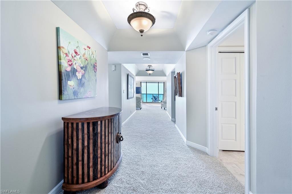 MERIDIAN CLUB - Residential