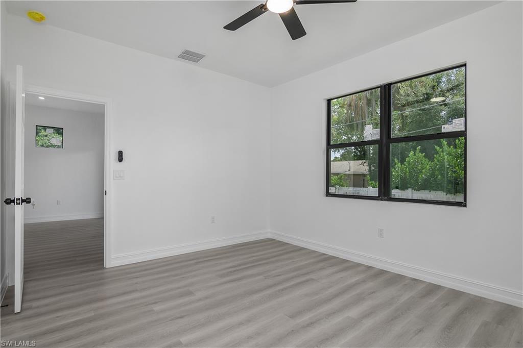 FORT MYERS SHORES - Residential