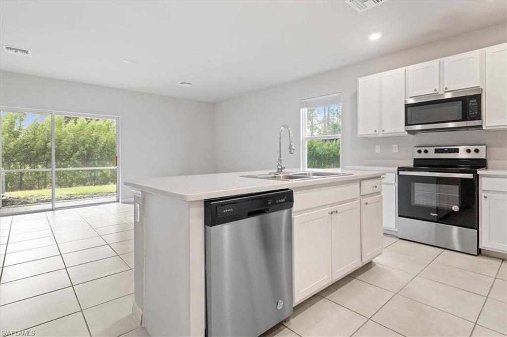 MEADOWOOD - Residential