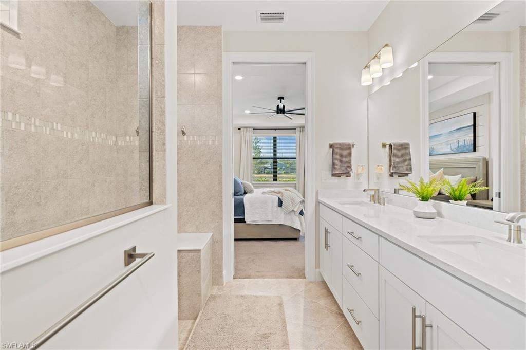 COUNTRY CLUB - Residential