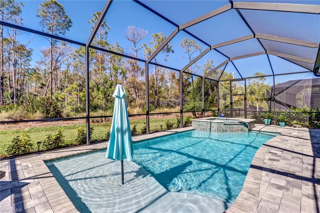 SAVANNAH LAKES - Residential