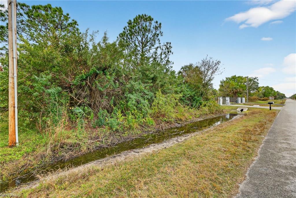 GOLDEN GATE ESTATES - Land