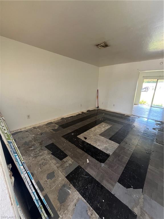 RIVERDALE SHORES VILLAS - Residential