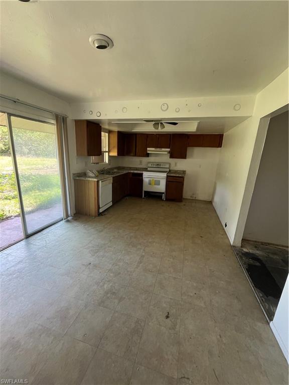 RIVERDALE SHORES VILLAS - Residential