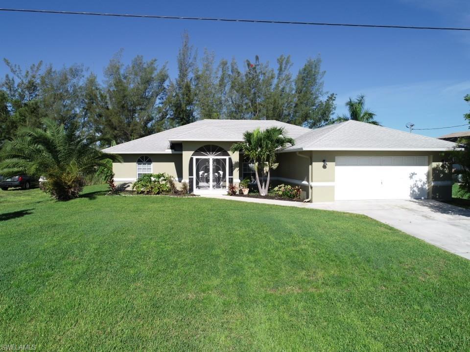 CAPE CORAL - Residential