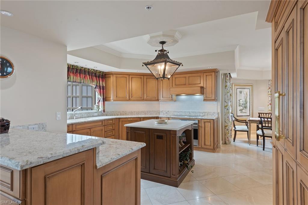 BRIGHTON AT BAY COLONY - Residential