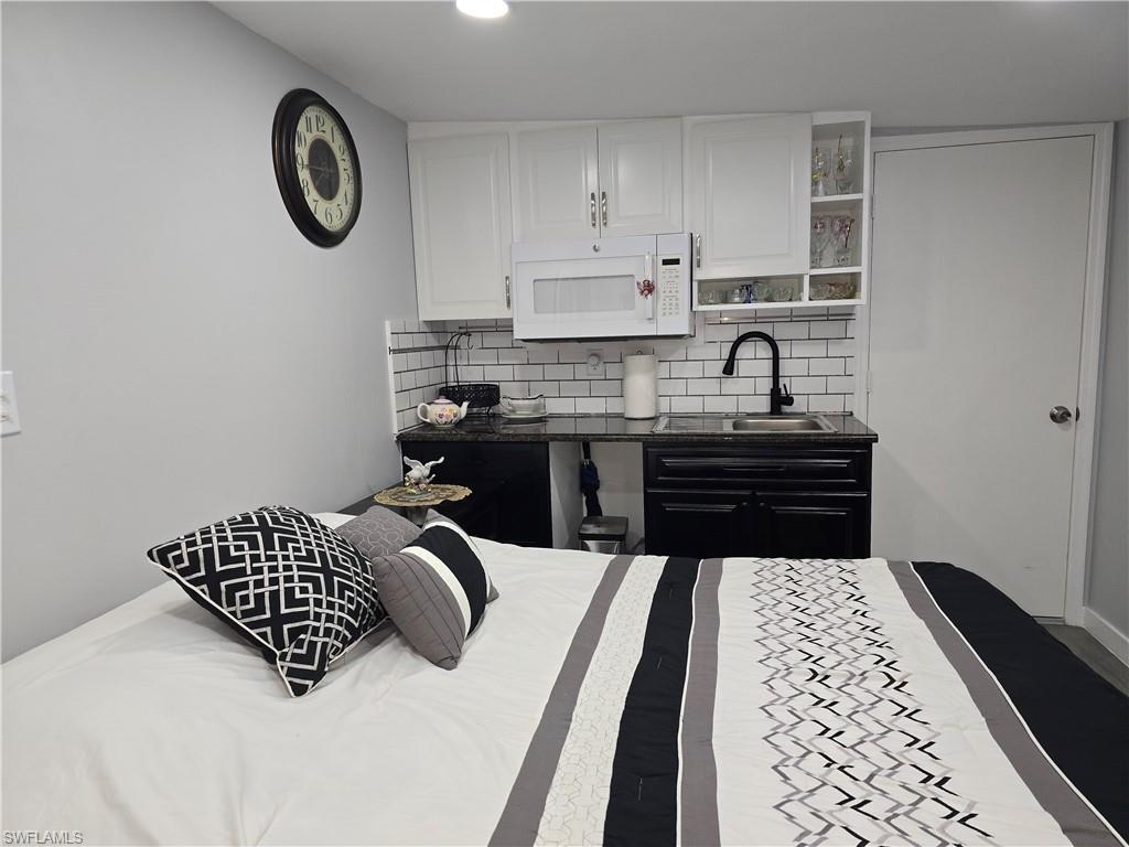 ENCHANTING ACRES MOBILE HOME - Residential