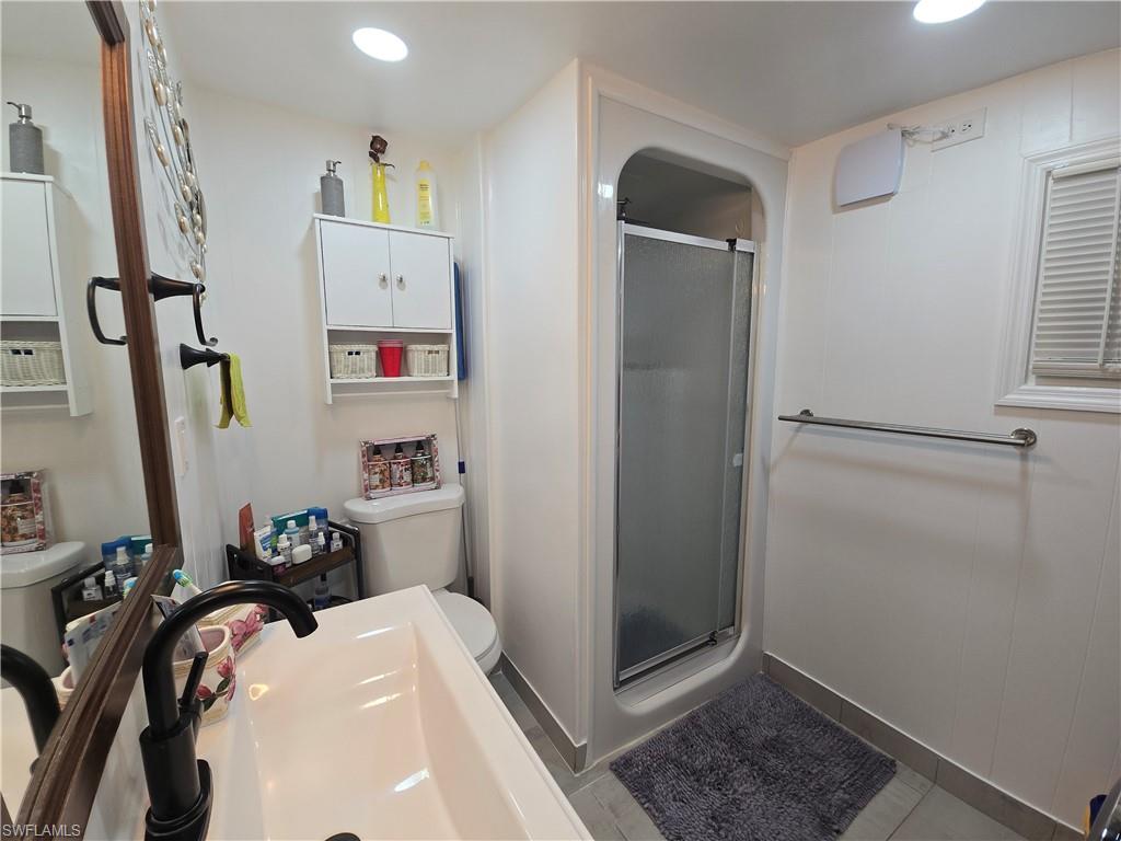 ENCHANTING ACRES MOBILE HOME - Residential