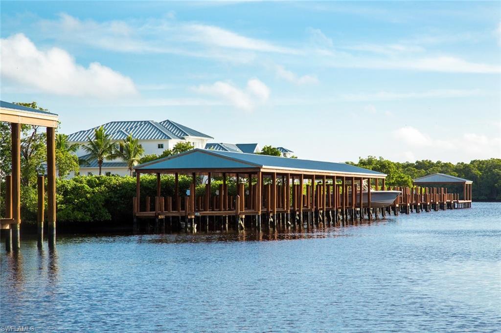 MANGROVE BAY - Residential