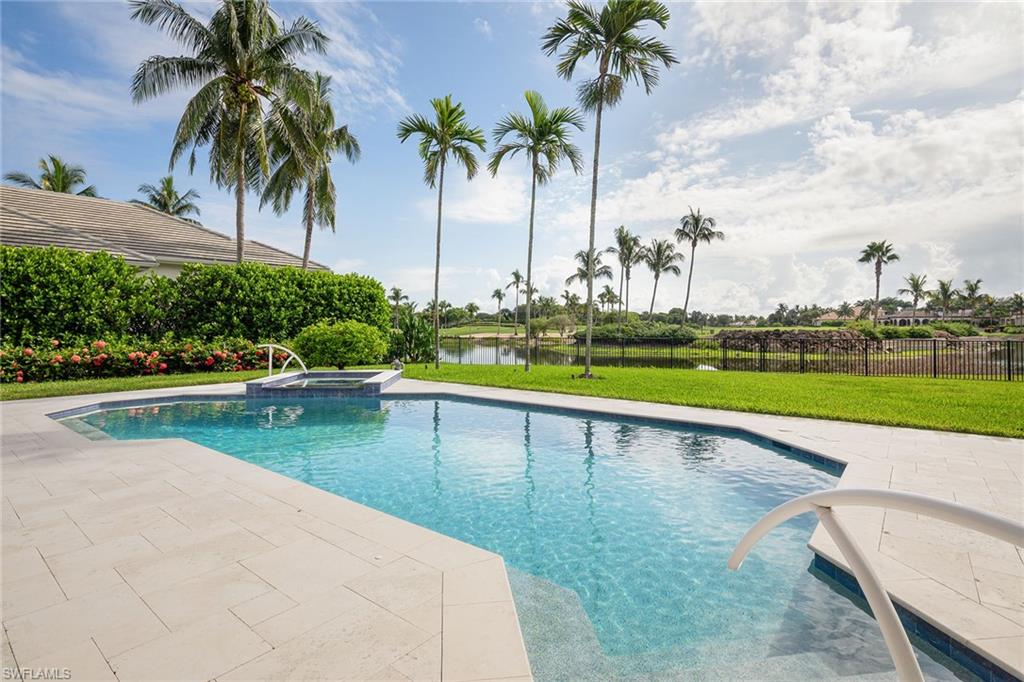 ESTATES AT GREY OAKS - Residential