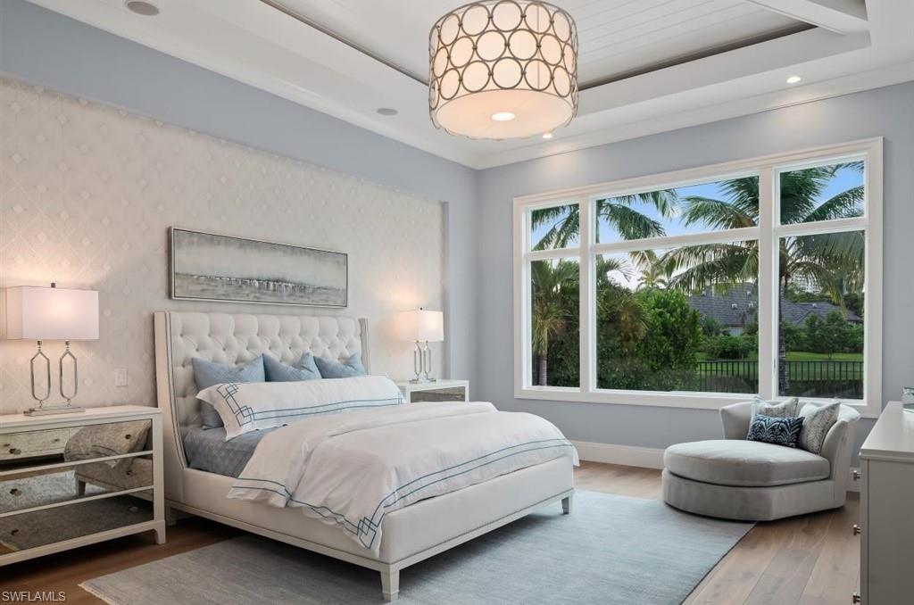 BAY COLONY SHORES - Residential