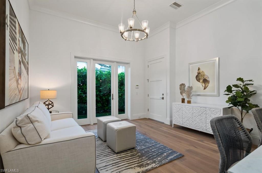 BAY COLONY SHORES - Residential