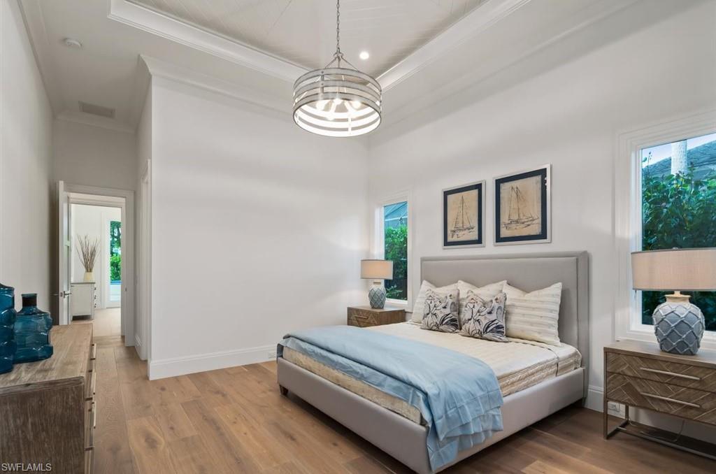 BAY COLONY SHORES - Residential