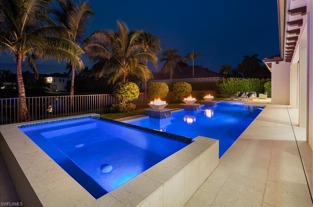 BAY COLONY SHORES - Residential