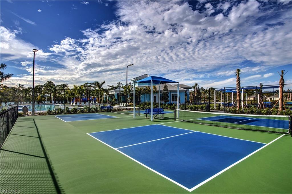 ENTRADA - Residential