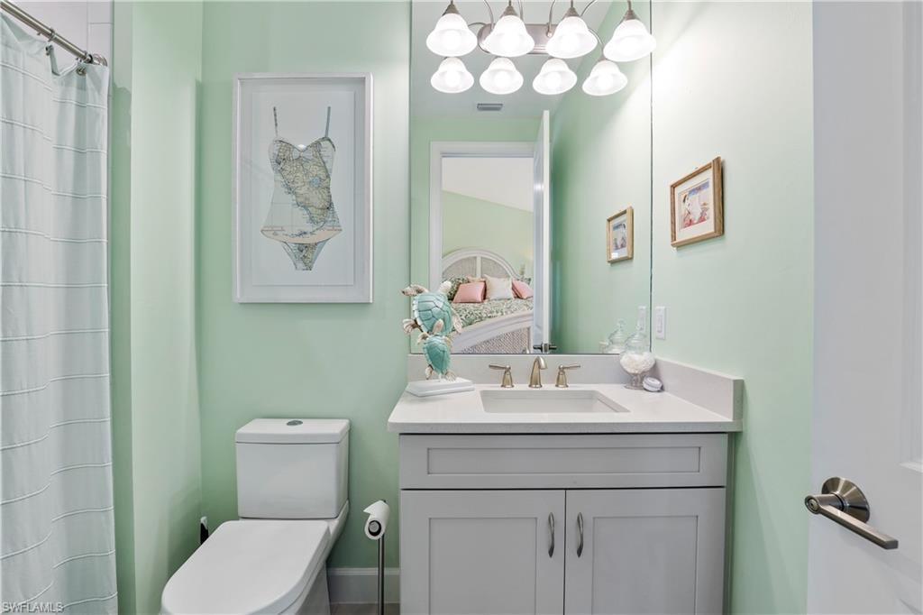 ESPLANADE LAKE CLUB - Residential