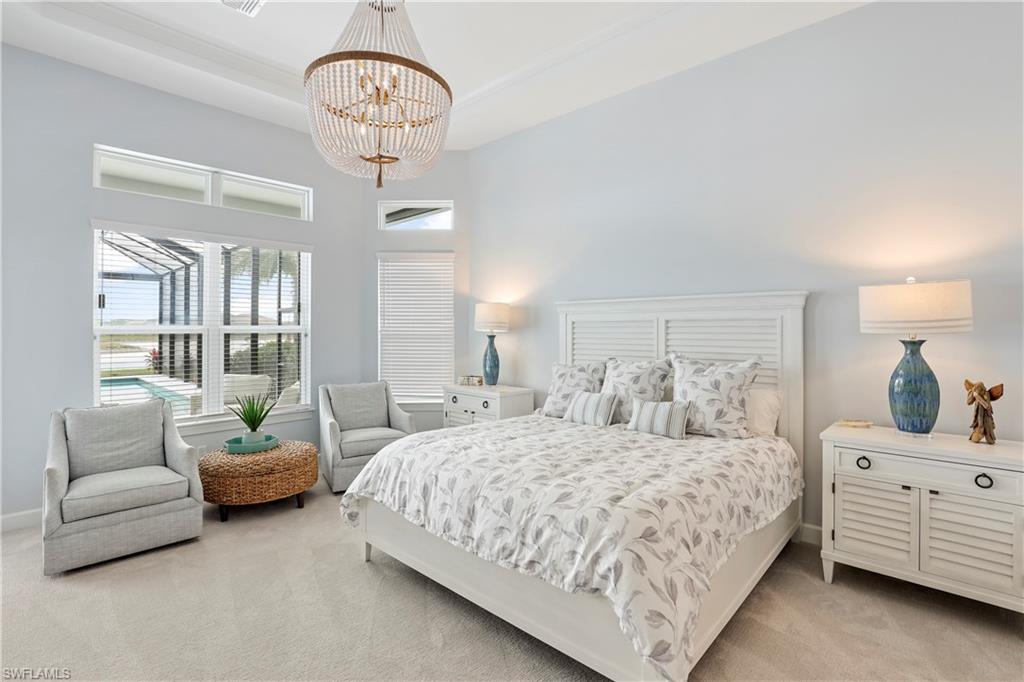 ESPLANADE LAKE CLUB - Residential