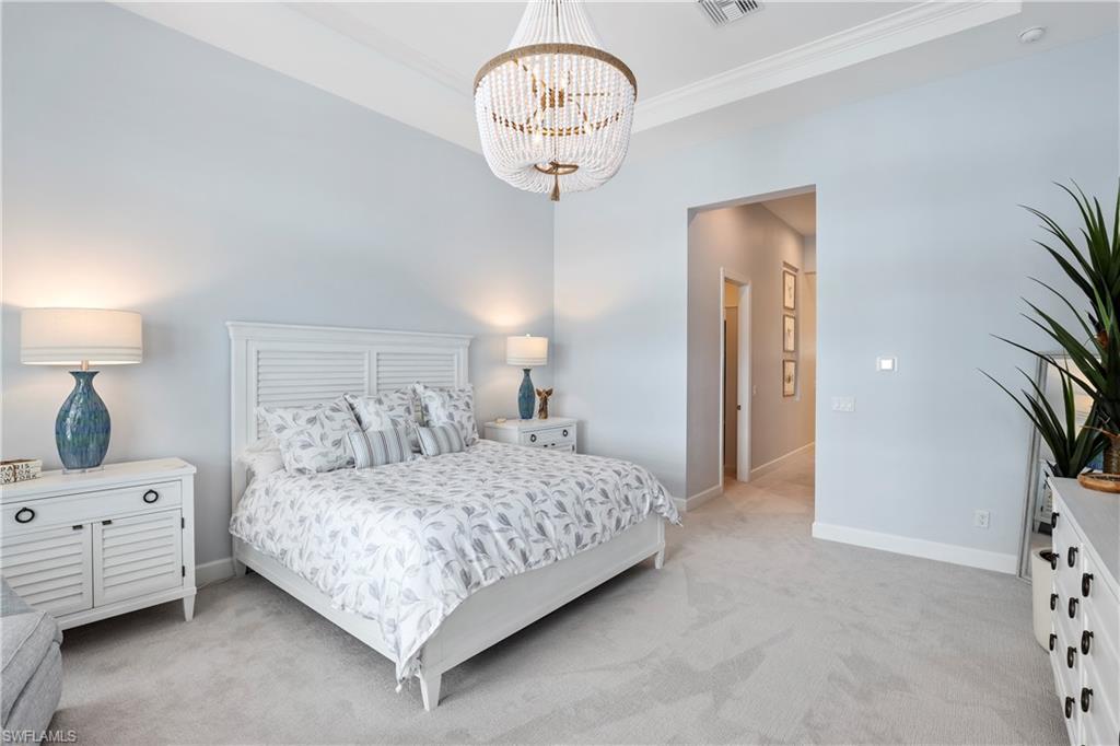 ESPLANADE LAKE CLUB - Residential