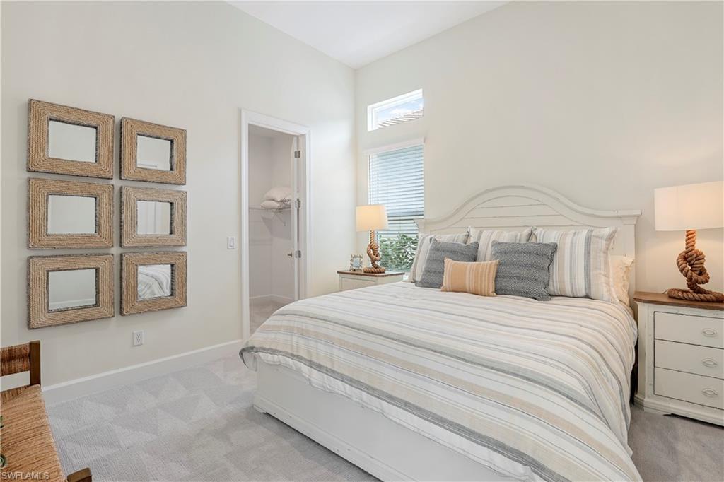 ESPLANADE LAKE CLUB - Residential