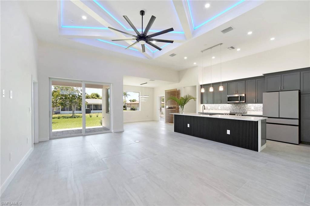 CAPE CORAL - Residential Lease