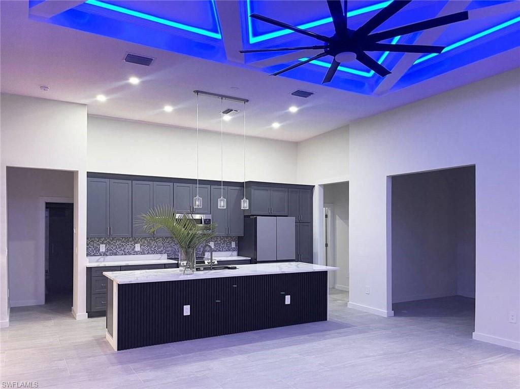 CAPE CORAL - Residential Lease