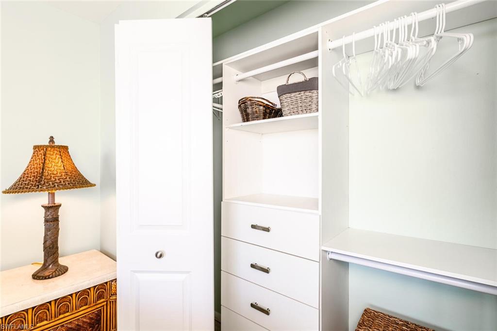 SOUTH SEAS - Residential