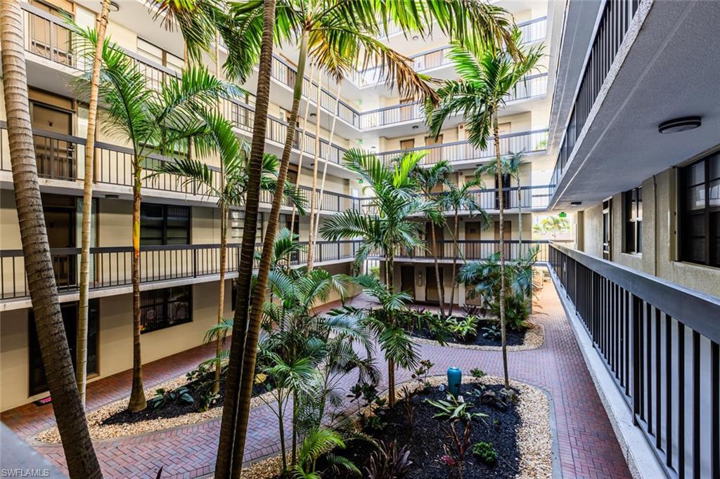 SOUTH SEAS - Residential