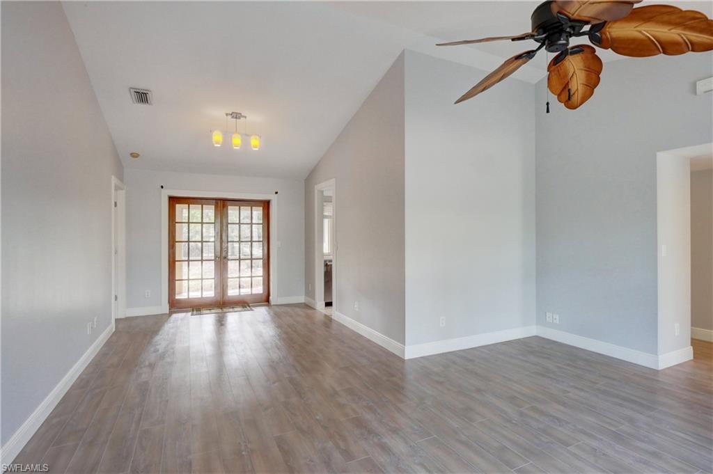 GOLDEN GATE ESTATES - Residential