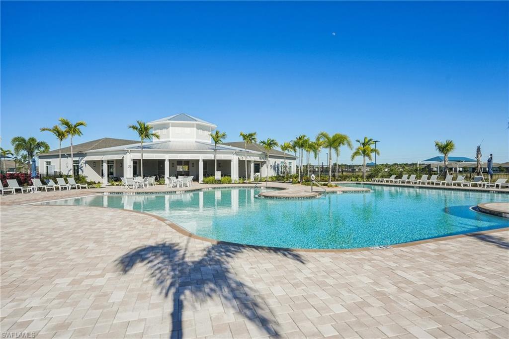 CORAL BAY - Residential