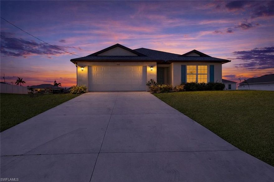 Welcome to this beautifully maintained Christopher Alan Homes model, offering the perfect blend of comfort, style, and functionality. This thoughtfully designed home features an open-concept layout with spacious living and dining areas, ideal for both everyday living and entertaining.
The kitchen is the heart of the home, complete with modern cabinetry, ample counter space, and stainless steel appliances, seamlessly overlooking the main living area. Natural light fills the space, highlighting the clean finishes and neutral tones throughout.
The home offers well-sized bedrooms, including a comfortable primary suite designed for relaxation. Bathrooms are tastefully finished, providing a clean and modern feel.
Step outside to enjoy the spacious yard with plenty of room to create your own outdoor oasis. Whether you're looking for your first home, an investment, or a place to settle down, this property checks all the boxes.
Conveniently located near shopping, dining, and everyday amenities, this home offers both value and lifestyle.
Schedule your private showing today!