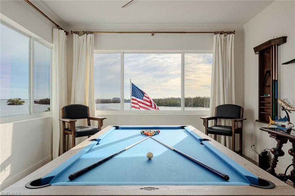 BAYVIEW ACRES - Residential