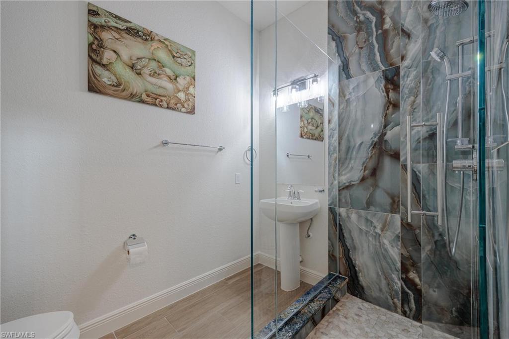 BAYVIEW ACRES - Residential