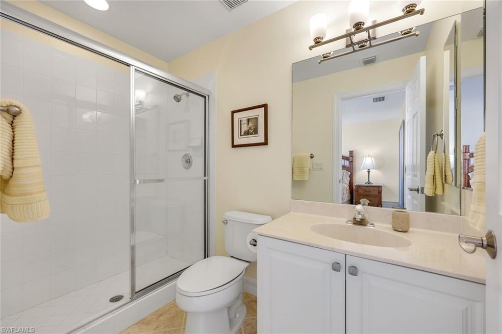 COURTYARD TOWERS - Residential