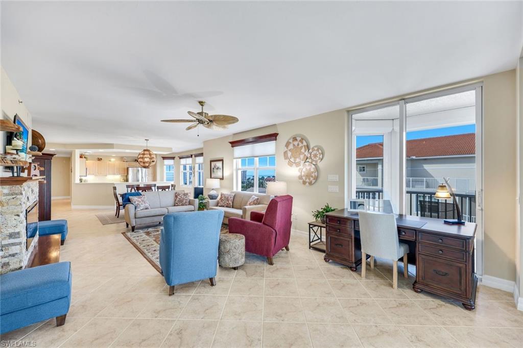 COURTYARD TOWERS - Residential