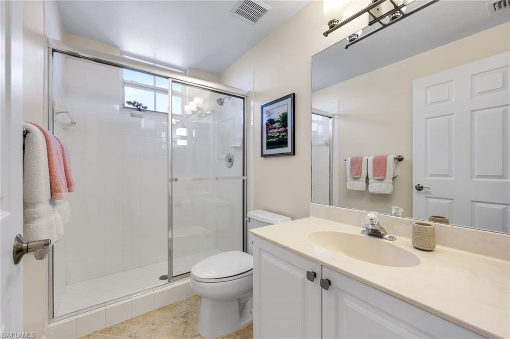 COURTYARD TOWERS - Residential