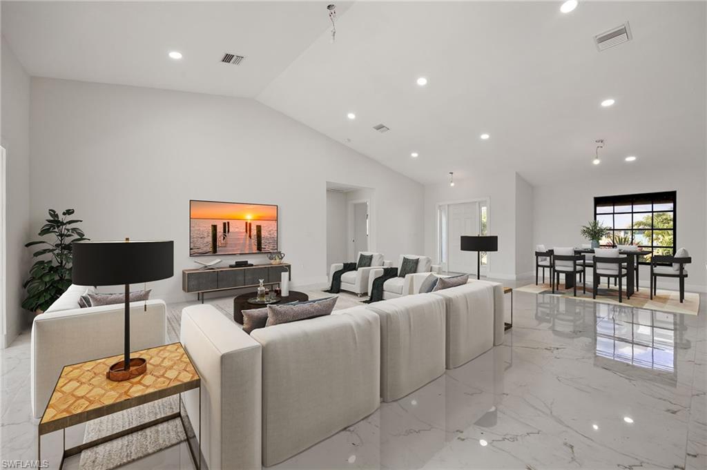 CAPE CORAL - Residential