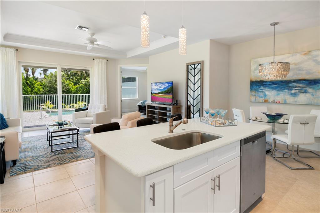 THE VILLAS AT CAUSEWAY KEY - Residential