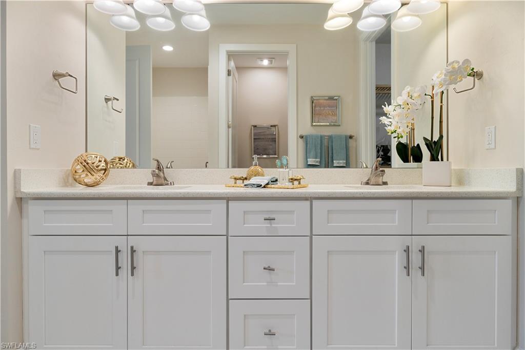 THE VILLAS AT CAUSEWAY KEY - Residential