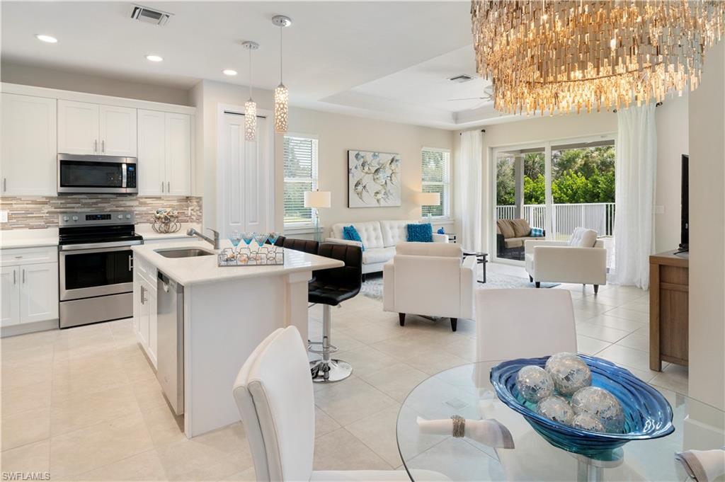 THE VILLAS AT CAUSEWAY KEY - Residential