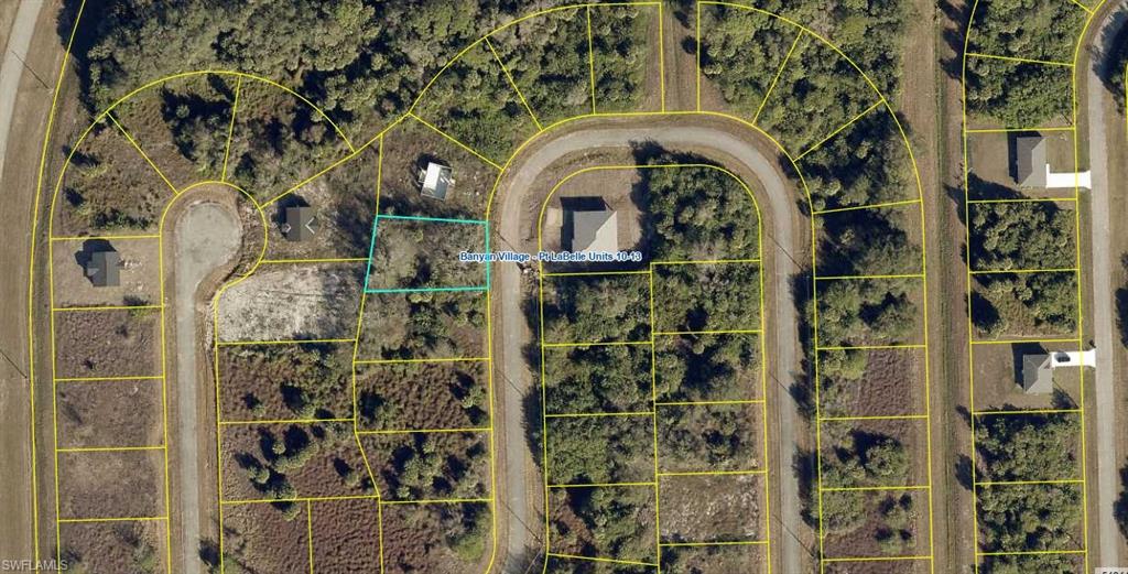 BANYAN VILLAGE - Land