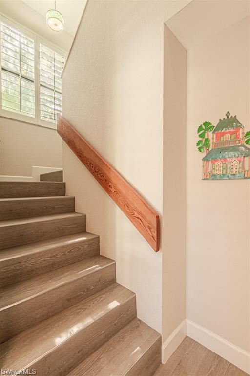 EMERALD WOODS - Residential Lease