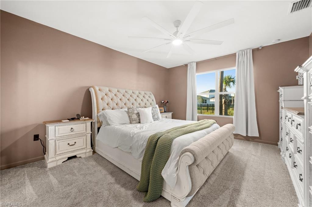 NORTHRIDGE - Residential